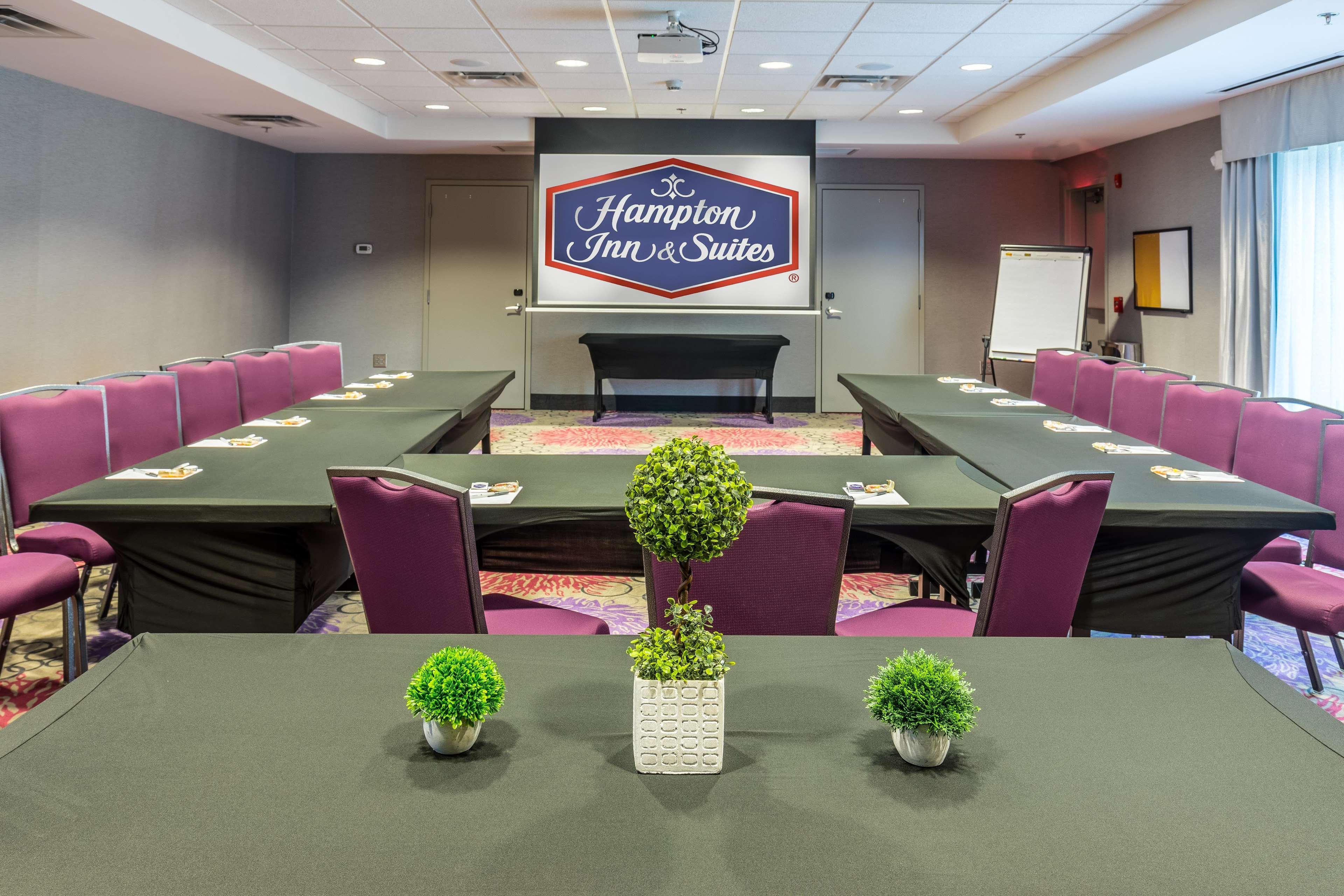 Hampton Inn & Suites 더블린 외부 사진