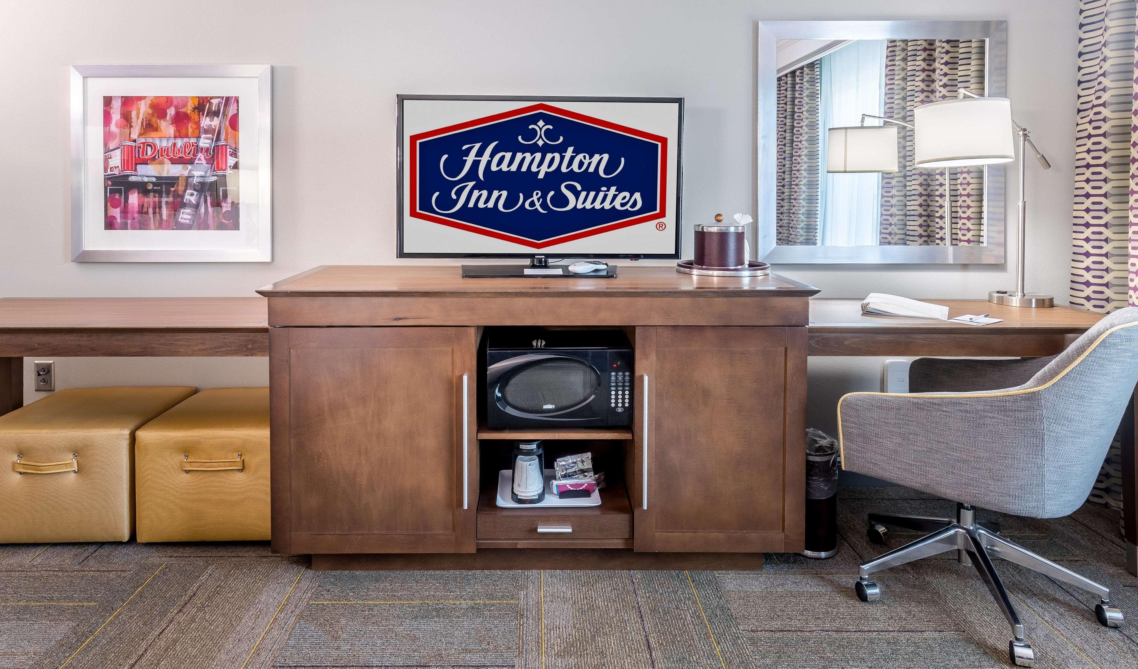 Hampton Inn & Suites 더블린 외부 사진