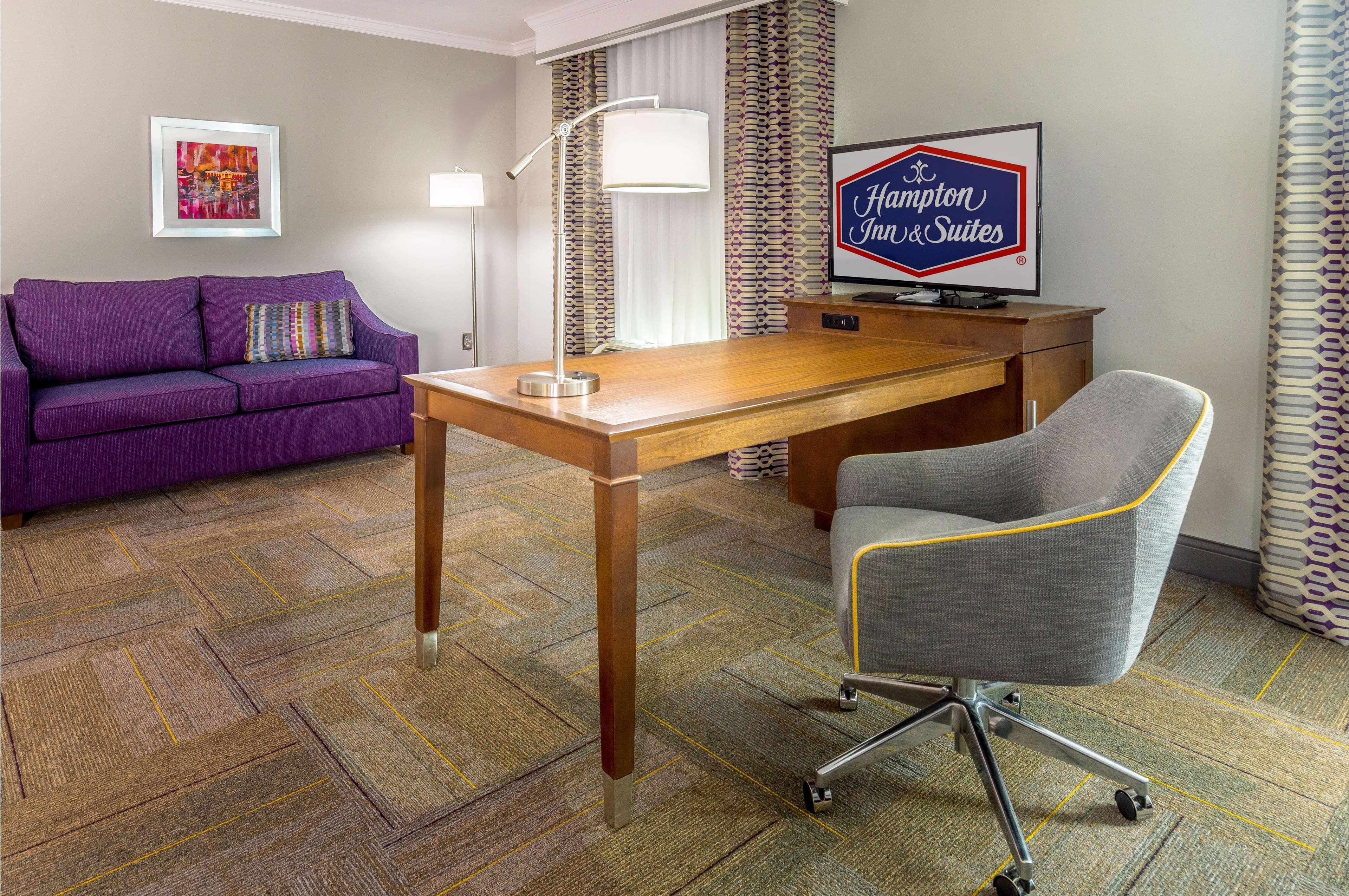 Hampton Inn & Suites 더블린 외부 사진