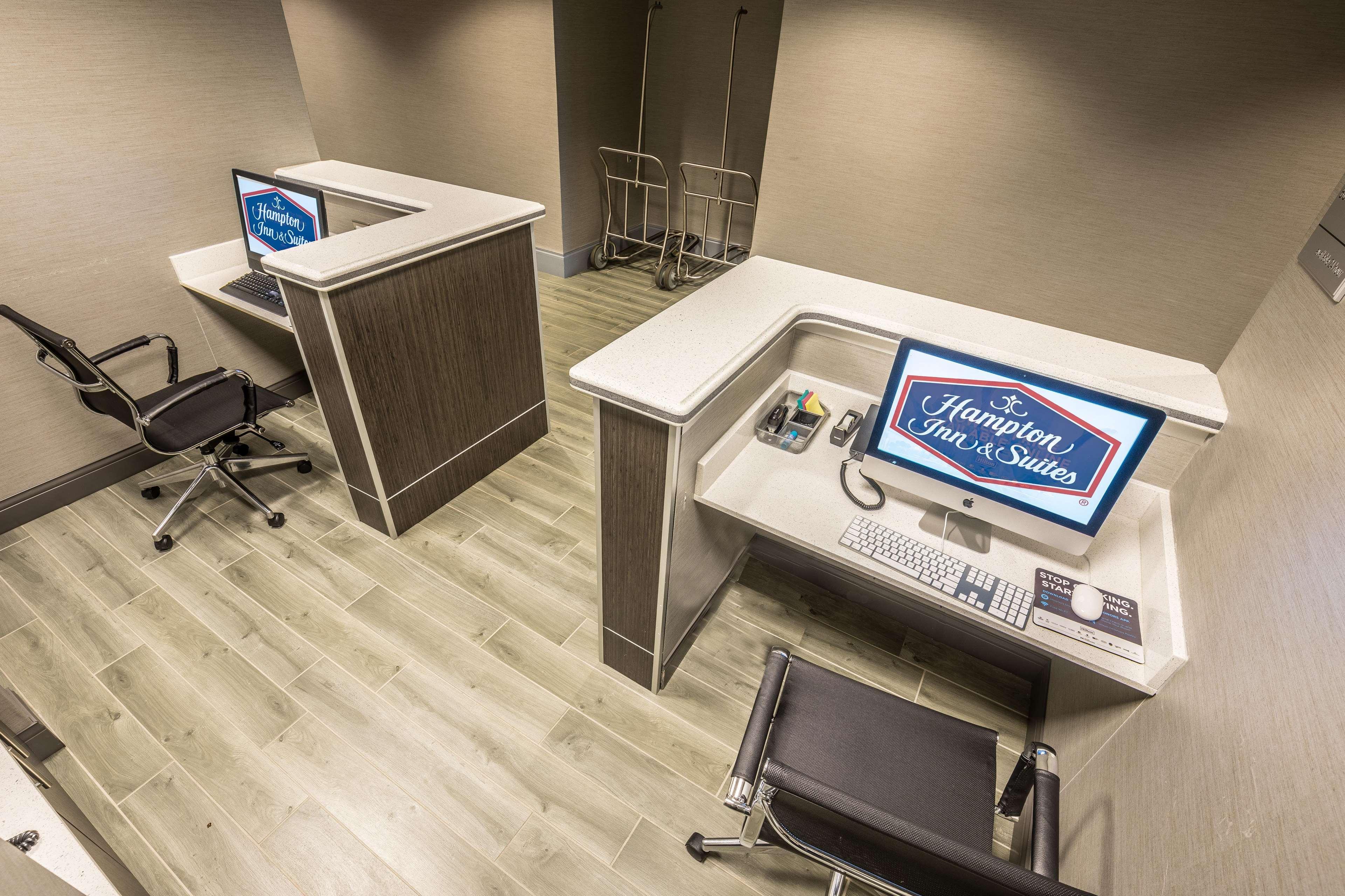 Hampton Inn & Suites 더블린 외부 사진