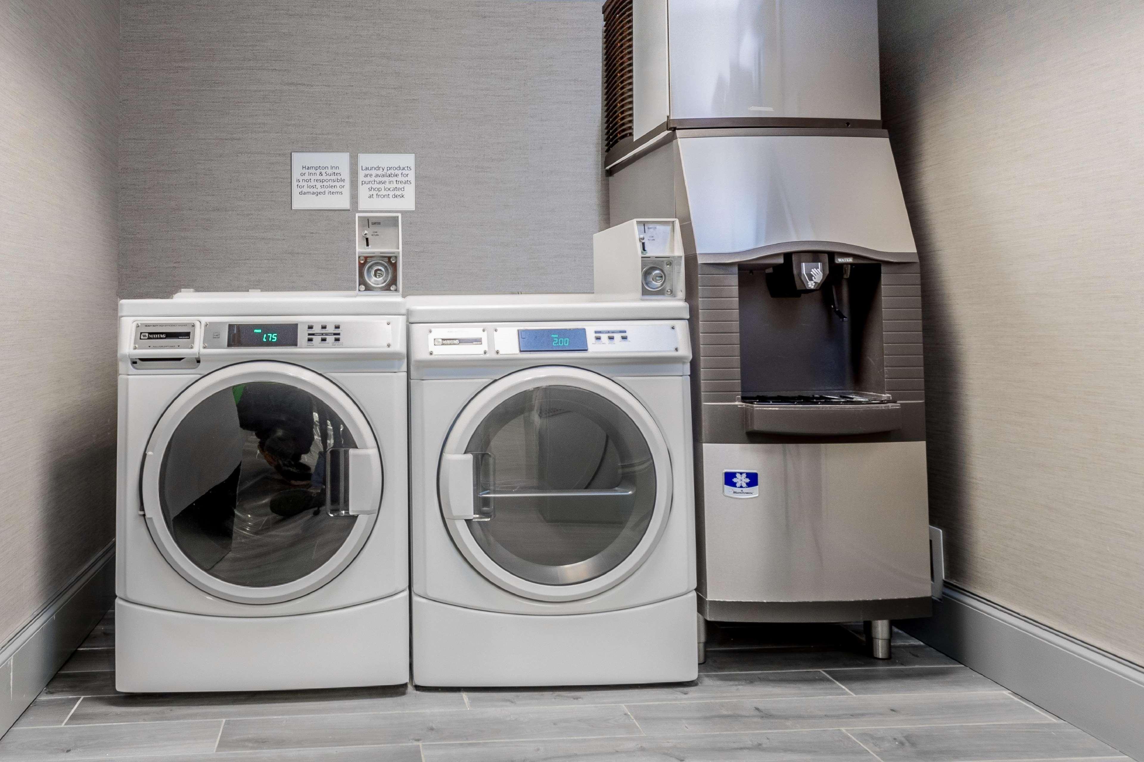 Hampton Inn & Suites 더블린 외부 사진