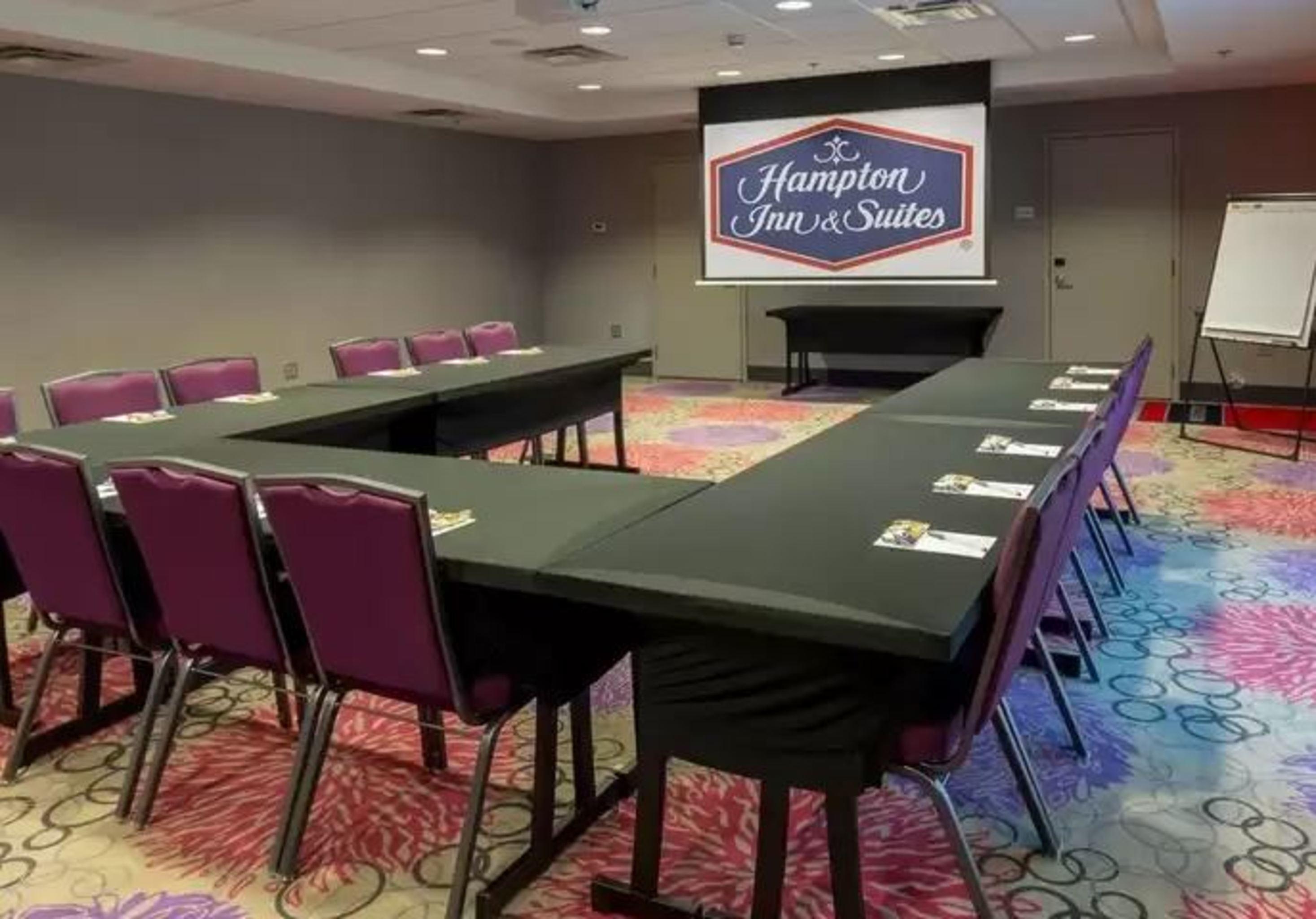 Hampton Inn & Suites 더블린 외부 사진