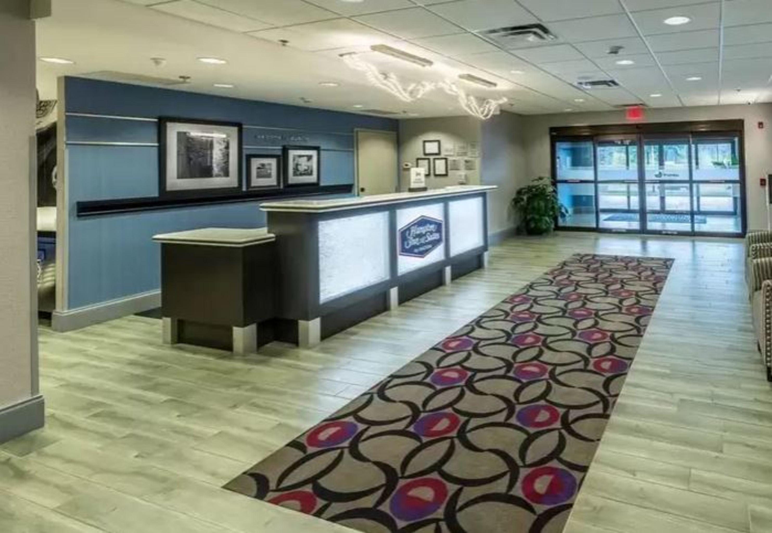 Hampton Inn & Suites 더블린 외부 사진