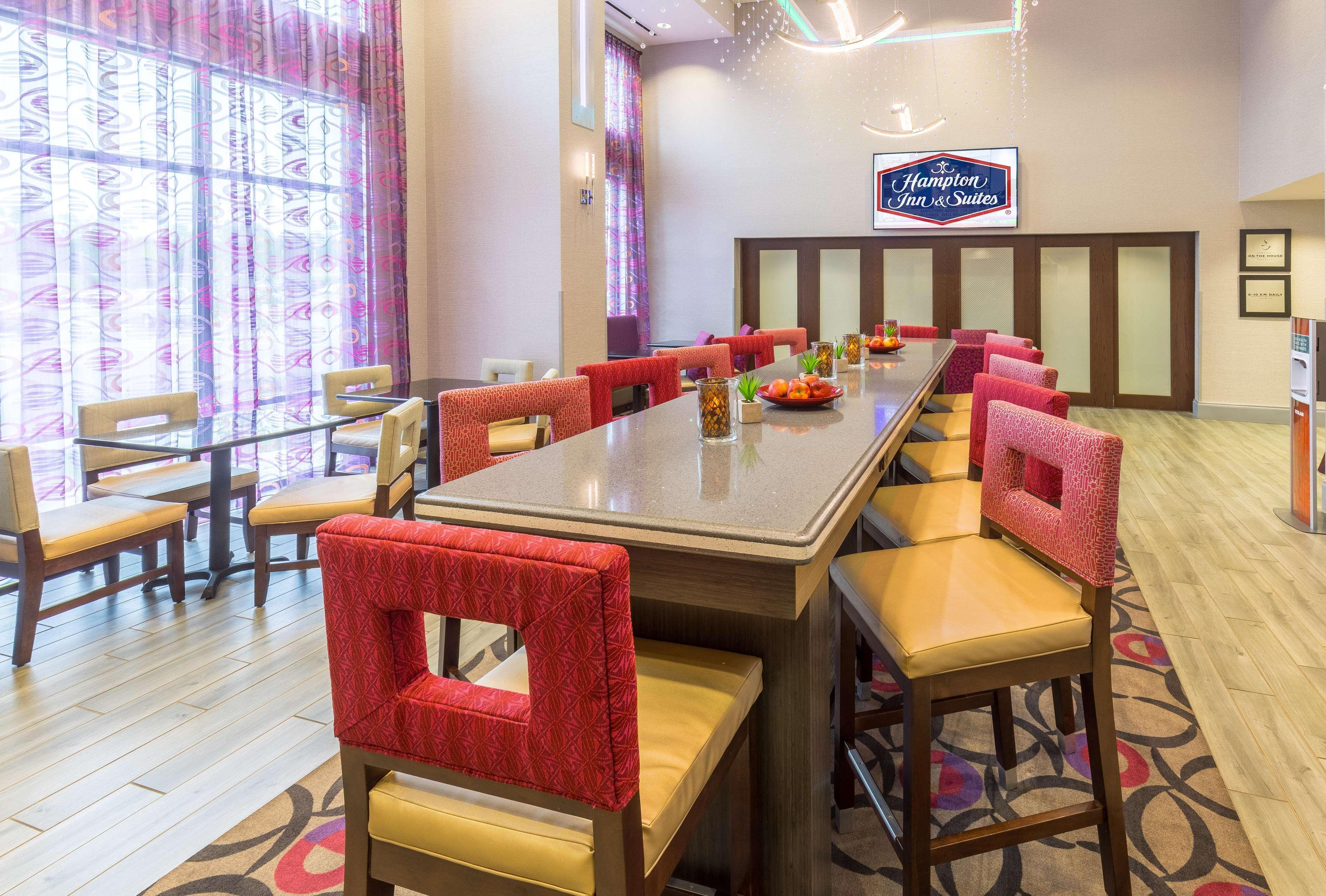 Hampton Inn & Suites 더블린 외부 사진