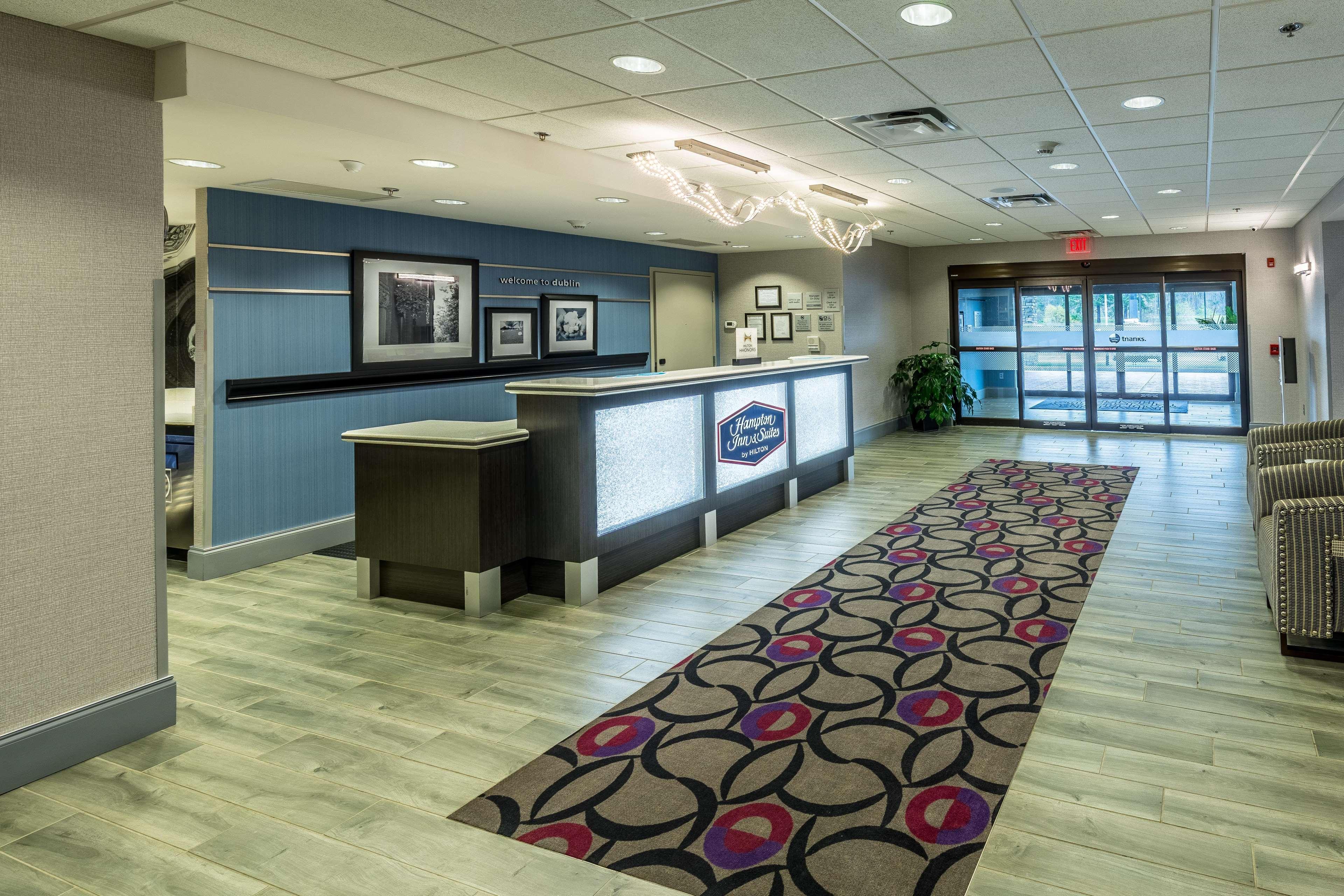 Hampton Inn & Suites 더블린 외부 사진