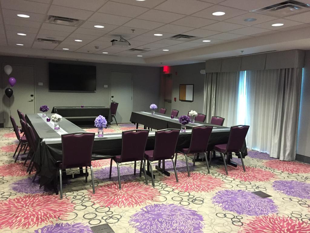 Hampton Inn & Suites 더블린 외부 사진